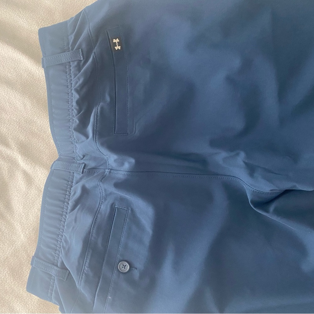 NWOT- Men’s Under Armour dress Athletic Pants 34x30